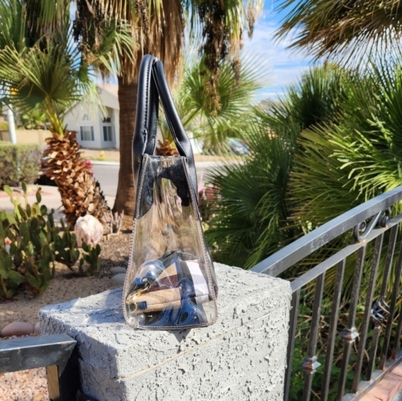 Plaid Check Padlock See Thru 2-in-1‎ Satchel - Picture 3 of 8